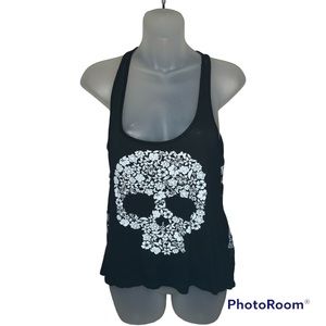 ARAN'S DEN  Women’s black and white FLORAL SKULL  TANK TOP Size small